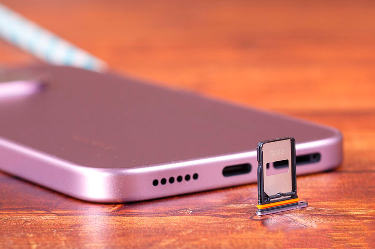 Xiaomi 17T — это устройство с двумя SIM-картами