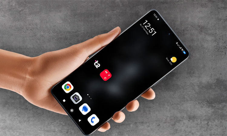 Почему значок батареи на Xiaomi, Redmi, Poco синего цвета?