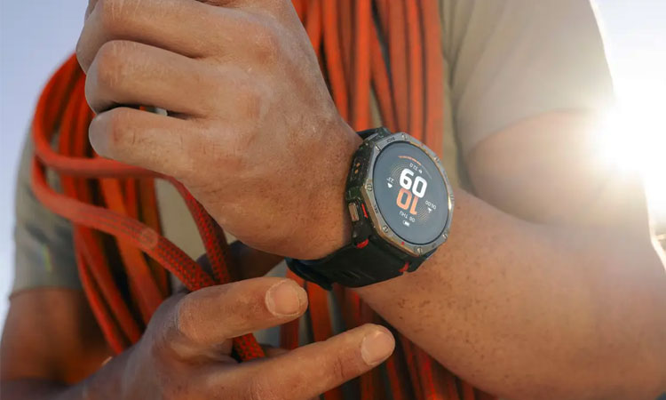 Смарт-часы Amazfit T-Rex Dual Solar поступили в продажу
